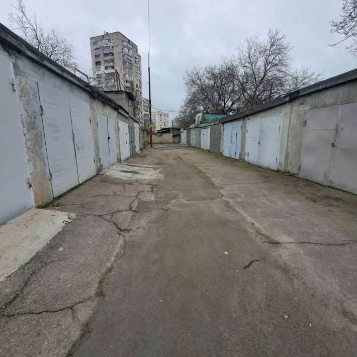 Сдам каменный гараж долгосрочно ул. Королева/Архитекторская - фото 1