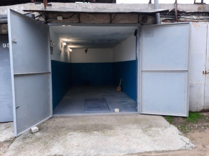 Сдам каменный гараж 4-я ст. Люстдорфской дороги - фото 1