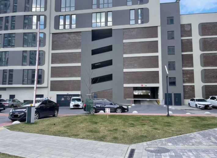 Здам паркомісце у ЖК Парус Сіті - фото 1