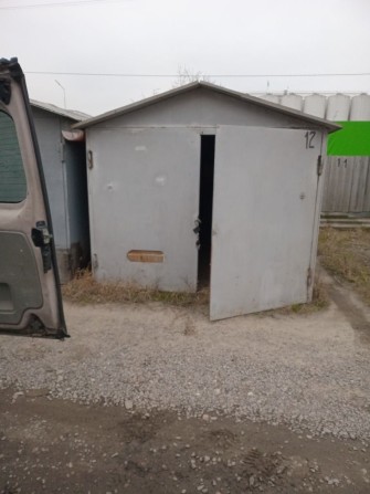 Просто место в гараже на зиму для мотоцикла , велосипеди,  резонанс, - фото 1