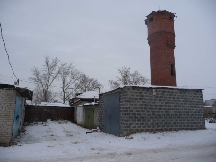 Здам гараж за Соллі+ метро Гер Праці  орієнтир водопроводна башня - фото 1