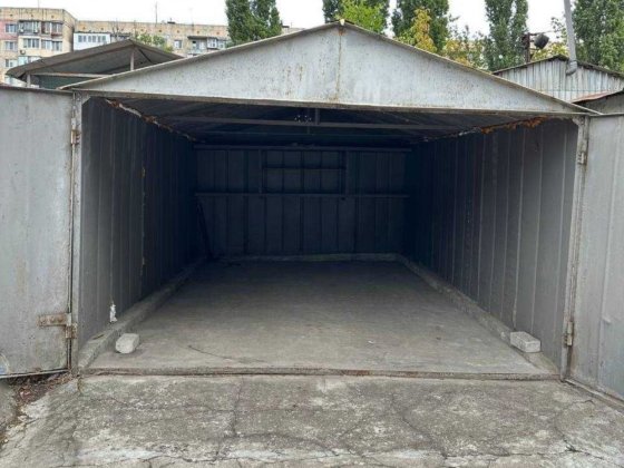 Здам гараж на іскра 5,біля охорони. Одесса