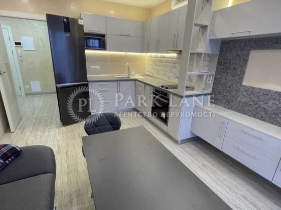 Продам 2 кім 60м   Кришталеві Джерела Київ