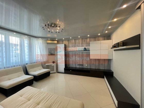 м. Осокорки. Гмирі 8 - Б Київ