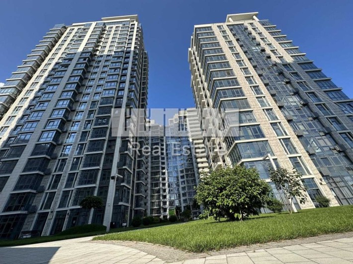 Новопечерские Липки, Драгомирова 19б, 45м2, Видовая, - фото 1