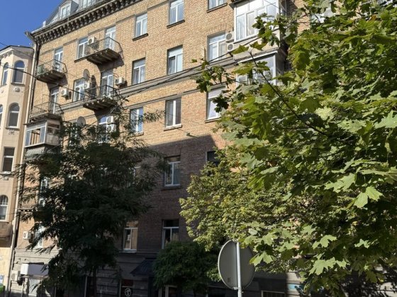 Майдан незалежності, Костьольна,11, Михайлівська площа, Центр Киев