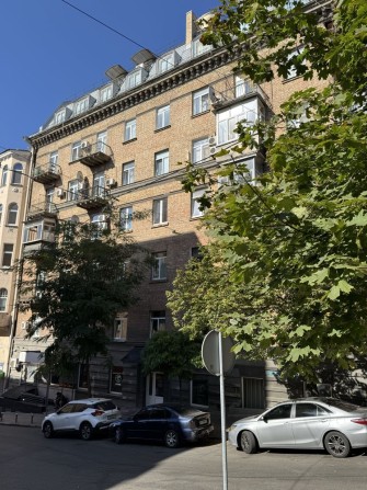 Майдан незалежності, Костьольна,11, Михайлівська площа, Центр - фото 1