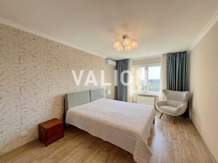 Без% Продаж 2 к квартири ЖК Амурський на вул. Здановської Юлії, 36-В. - фото 1