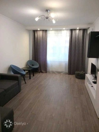 Продаж 1-кімнатної квартири з ремонтом у ЖК Амурський - фото 1