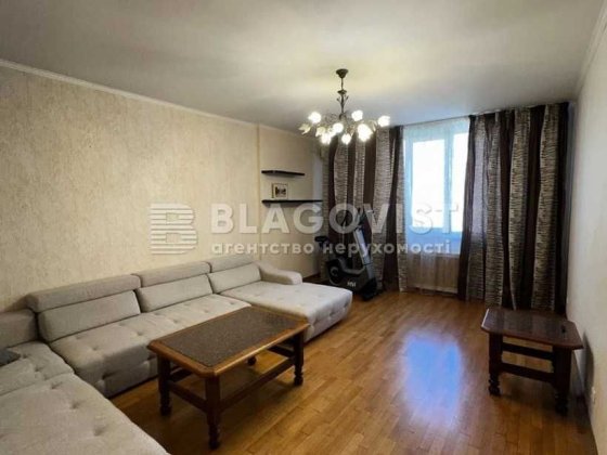 Продаж 3-к.кв 105 м.кв Лобановського 126-Г Голосіївський р-н Киев