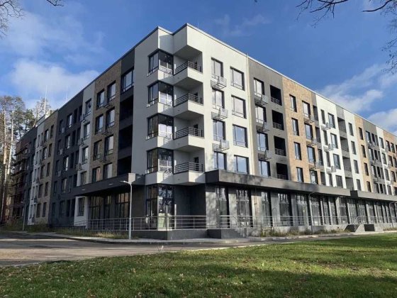 Пуща-Водиця. Продаж. Апартаменти 55м² 1-й поверх вул. Квітки Цісик 34 Київ