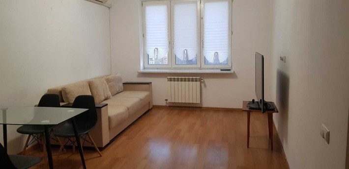 Дарницький р-н, Дніпровська Набережна 25; 2 кімн. 73.8м2. Без комісії. - фото 1