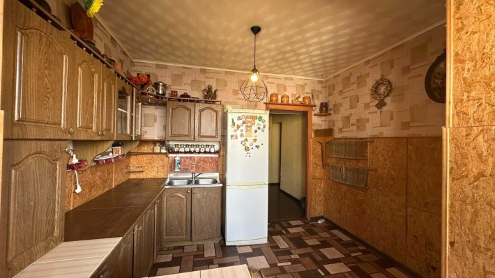 вул. Вишняківська продаж 3-кімнатної - 81 м2 метро Харківська 10 хвили - фото 1