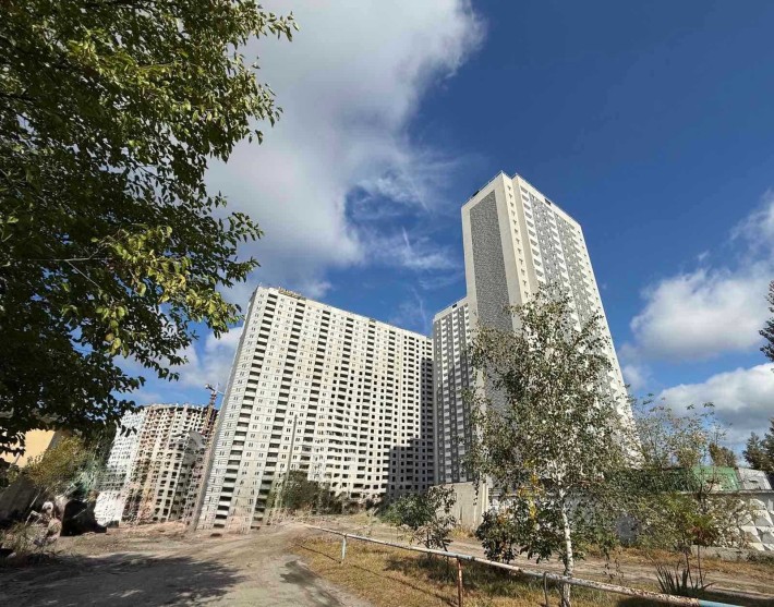 Суперова 2-к, 72.05 м², кухня 18 м²! Є-Оселя, Є-ремонт. Без комісії! - фото 1