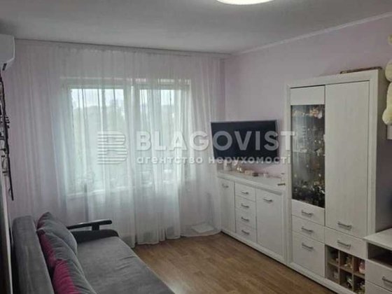 Продається квартира Самійла Кішки 5д Київ