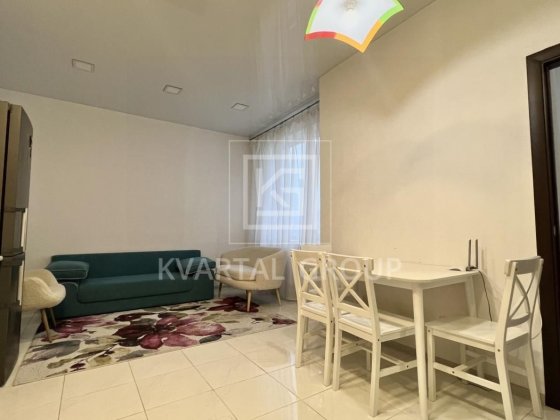 Сучасна Квартира в Києві 45.5м2 Голосієво м2 Київ