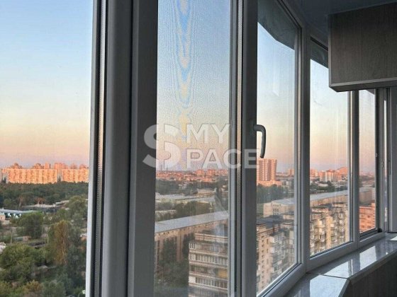 2к з новим ремонтом Куліша Лівобережна Киев