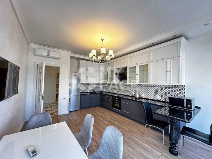 Шикарна 3К 150м центр міста Кловський - фото 1