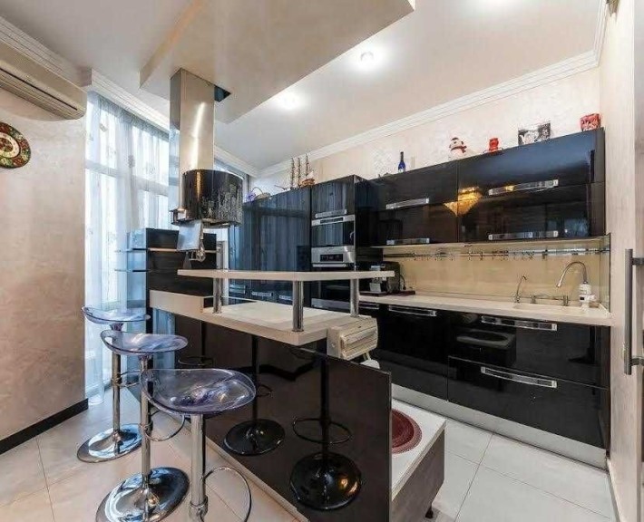 Оболонь 1к 105 кв.м Івасюка просп. (Героїв Сталінграду), 2-Г - фото 1