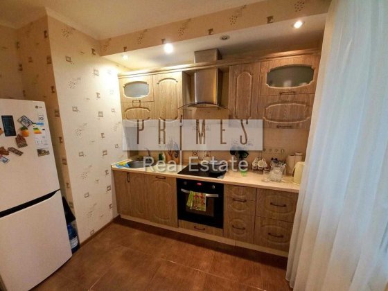 Продаж квартири Драгоманова 6/1 свіжий ремонт 7 поверх Київ