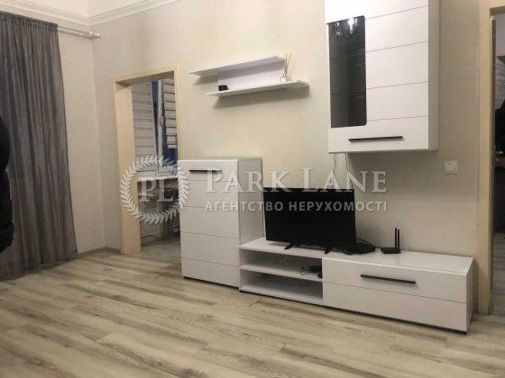 Печерськ Історичний центр Круглоуніверситетська 2/1 євроремонт Київ