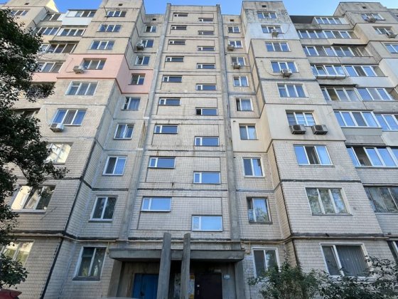 3 к.кв, вул. Райдужна (Воскресенка), 69м2, 1м2 = 900 USD Київ