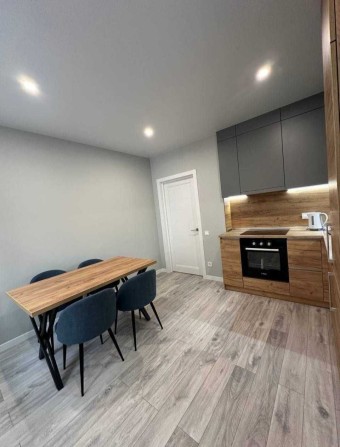 Продаж квартири ЖК Світло парк Столичне шосе Голосіївський 45м2 ТОП - фото 1