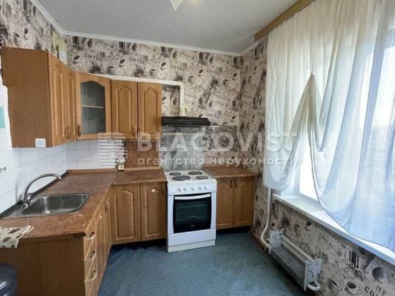 Безготівка - так! Продаж 2-к квартири Харьківське шосе 180/21 Київ