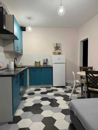 Терміново  Драгоманова 4 а Олени Пчілки  50 кв метро Позняки - фото 1