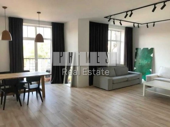 Продаж дворівневої квартири, вул. Малевича 48, Олімпійська Киев