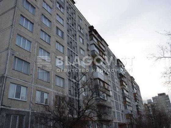 Продаж 2 кімнатної квартири, метро Оболонь, Йорданська 24 Київ