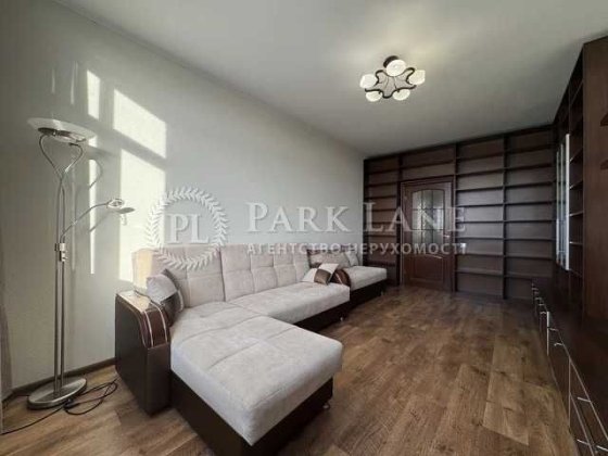 Воскресенська, 14б, Паркові озера 2К кв-ра Київ