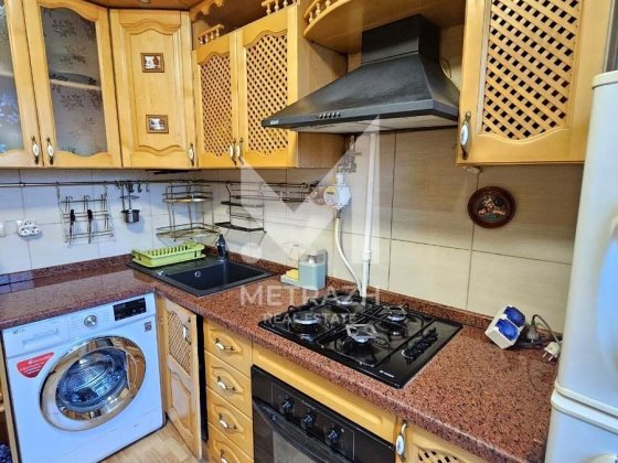 5 Хв до Метро! 2-к (46 м²) на Васильківській з ремонтом! Киев