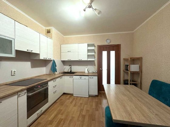 Квартира ЖК Молодёжный Квартал, м.Осокорки, 3-к, 113000$ БЕЗ КОМИССИИ Київ