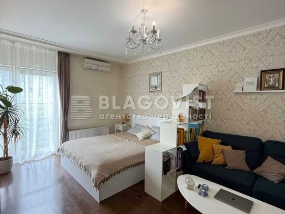 Продаж квартири  Регенераторна, 4корп.1 Комфорт Таун Київ