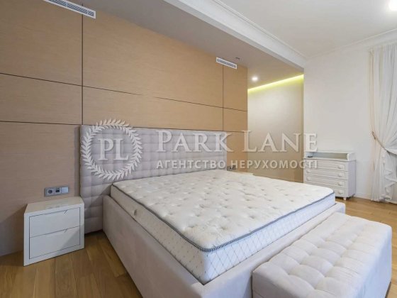 ТОП! Терміново! Продаж 4-к квартири Антоновича, 10! Горького Центр! Киев