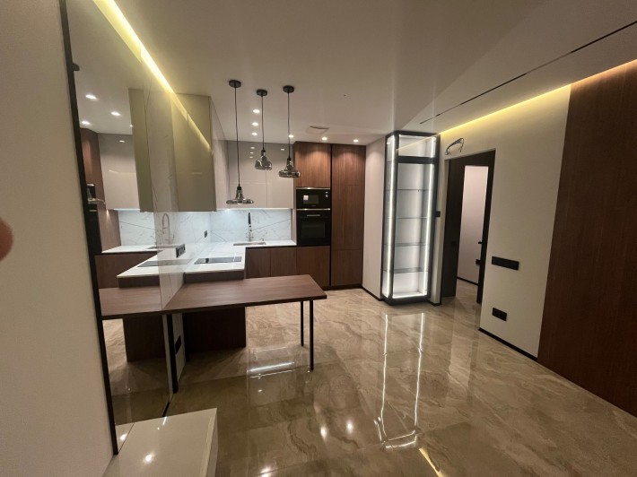 Продам 2х комн квартиру жк Причал 8 - фото 1