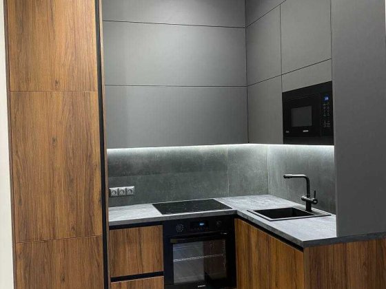 Продам 2-рівневу квартиру ЖК  Комфорт Таун Київ