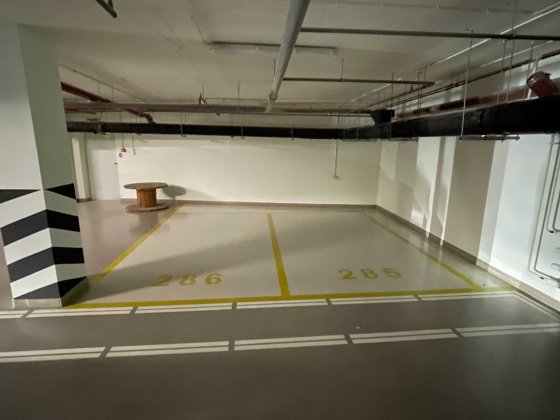 Оренда полвійного паркомісця ЖК Новопечерські Липки,Верхогляда,11б,11в