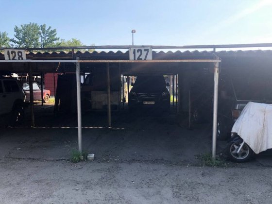 Продам крытое паркоместо на охраняемой стоянке Одесса