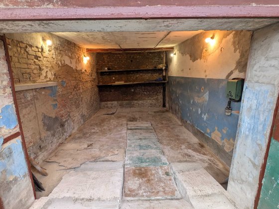 Здам гараж на Боженка Горбаневка