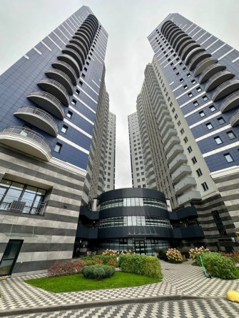 Шикарна трикімнатна квартира на Печерську. - фото 1