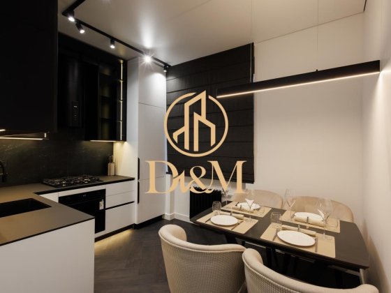 Актуально! Продаж квартири в центрі! Печерськ! вул. Бойчука 56м2 Київ