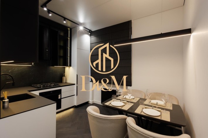 Актуально! Продаж квартири в центрі! Печерськ! вул. Бойчука 56м2 - фото 1