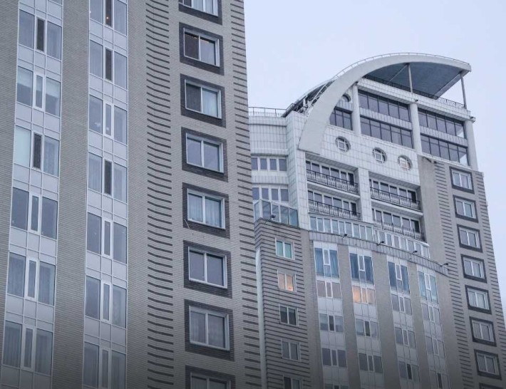 Продаж преміум квартири та двох паркомісць на Оболонській набережній - фото 1