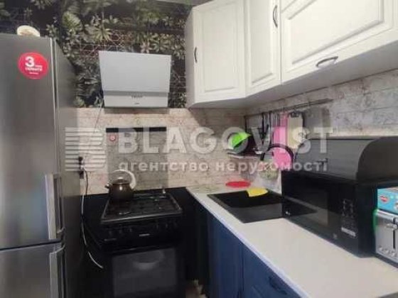 Мілютенка 11, Волгоградська  Братиславська Кіото Чернігівська Лісовий Київ