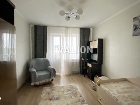 Продаж 3 кім квартири з ремонтом вул.Путивльська, метро Лісова Київ