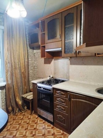 Продаж 1 кімнатної квартири 35кв.м. в цегляному будинку метро Дарниця - фото 1