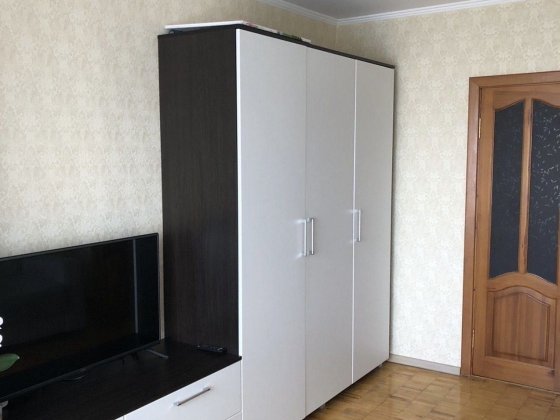 Продажа 2х.кім.квартири вул. Теремківська 16,м.Теремки 2хв. Київ