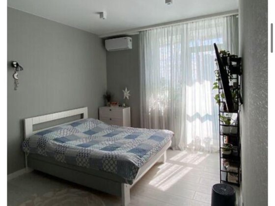 Метро Бориспільська Харківське шосе 188, продаж 1к.квартири новобудова Київ